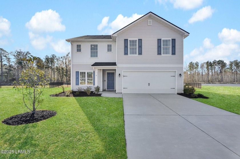 Better Than New! Welcome to this stunning Scarlett floorplan - Beach Home for sale in Bluffton, South Carolina on Beachhouse.com