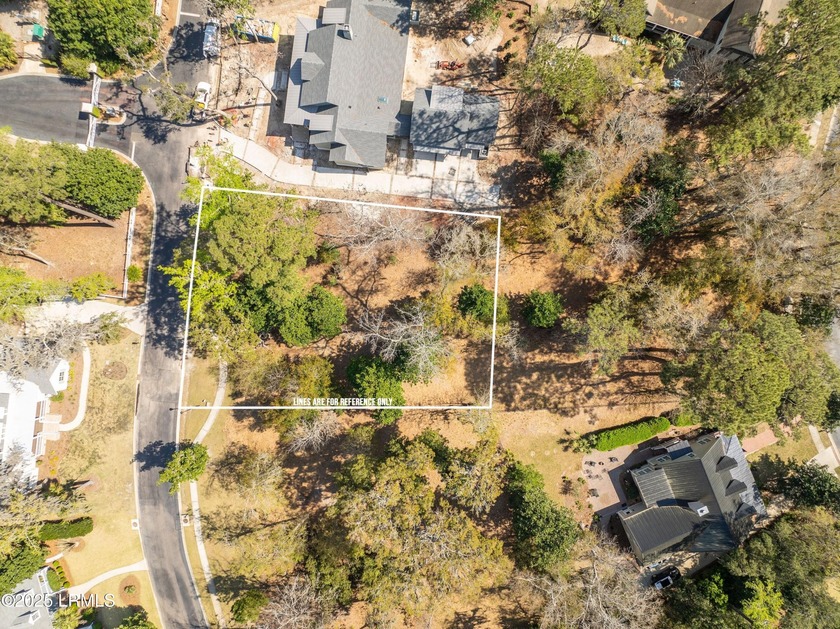 Discover the perfect setting for your Lowcountry dream home in - Beach Lot for sale in Beaufort, South Carolina on Beachhouse.com