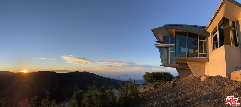 The Cloud House is a one of a kind Mountain Top Estate with - Beach Home for sale in Malibu, California on Beachhouse.com