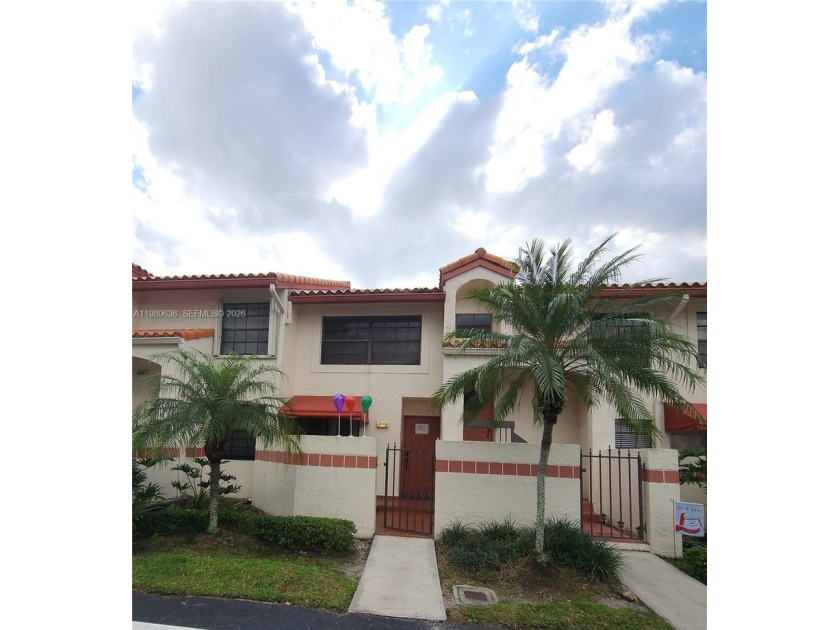 Resort-Style Waterfront Living with Breathtaking Sunset Views - Beach Condo for sale in Deerfield Beach, Florida on Beachhouse.com