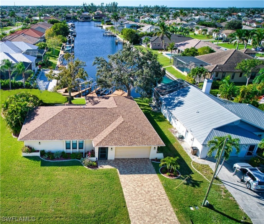 SELLER FINANCING AVAILABLE! Gulf Access Beauty in highly - Beach Home for sale in Cape Coral, Florida on Beachhouse.com