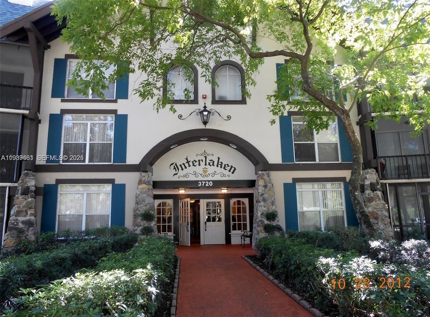 SPACIOUS BEAUTIFULLY MAINTAINED 3 BEDROOM, 2 BATH FIRST-FLOOR - Beach Condo for sale in Lauderhill, Florida on Beachhouse.com