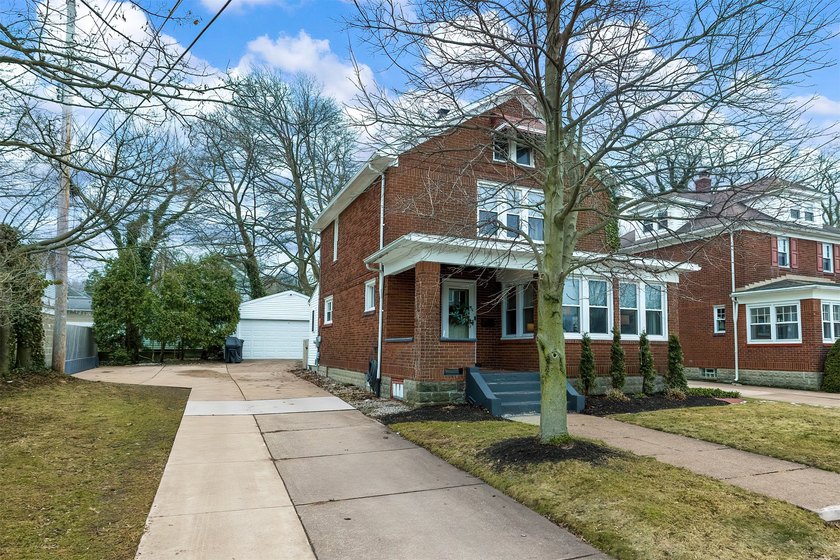 WOW! This truly move-in ready all brick home is a stunner - Beach Home for sale in Erie, Pennsylvania on Beachhouse.com