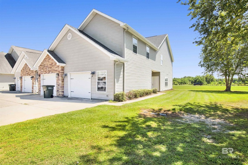 Freshly renovated and move-in ready 4BR/2.5BA townhome in - Beach Townhome/Townhouse for sale in Foley, Alabama on Beachhouse.com