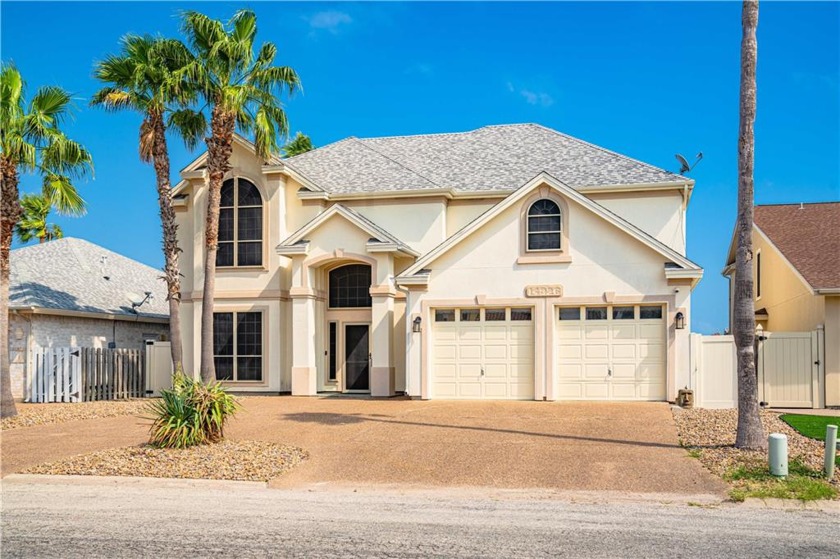 Stunning home with expansive water views on a wide canal! This - Beach Home for sale in Corpus Christi, Texas on Beachhouse.com