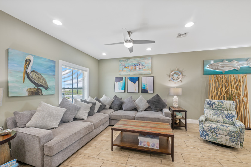 Pet-friendly Island Townhome wshared heated - Beach Vacation Rentals in Corpus Christi, Texas on Beachhouse.com