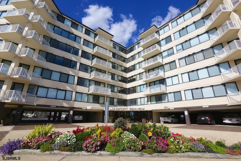 Welcome to Longport Seaview, a beach front condominium mid rise - Beach Condo for sale in Longport, New Jersey on Beachhouse.com