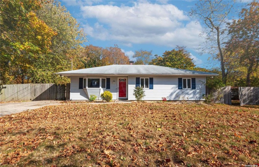 Welcome to Woodmere Drive, a peaceful and quiet, well manicured - Beach Home for sale in Mastic Beach, New York on Beachhouse.com