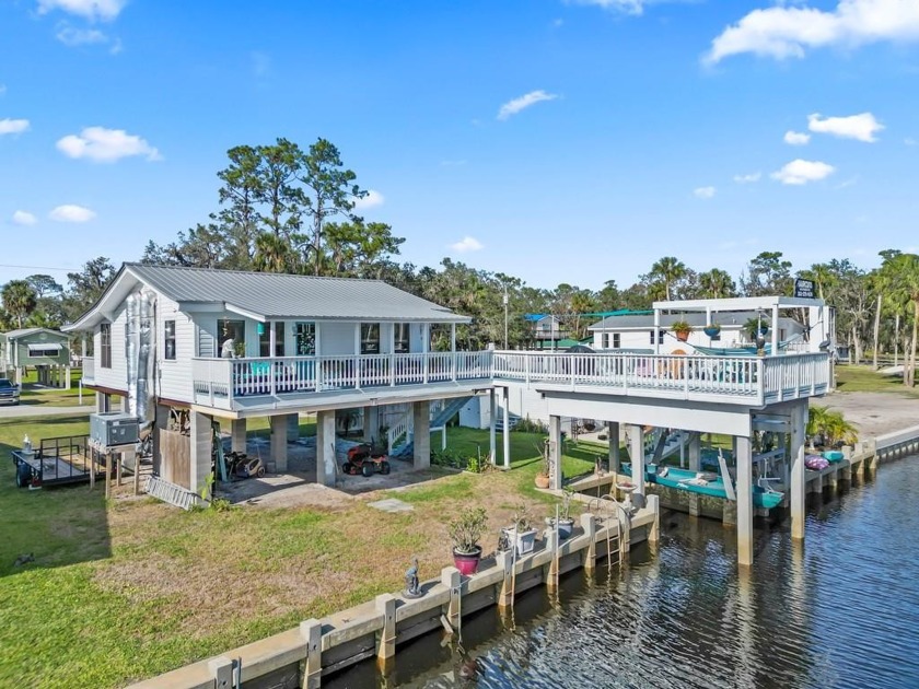 Gorgeous Suwannee Waterfront Home for Sale - If sunsets, fishing - Beach Home for sale in Suwannee, Florida on Beachhouse.com