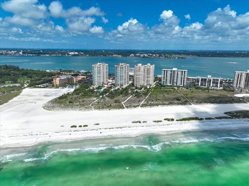 SPECTACULAR GULF FACING STUNNING RENOVATED 2 BEDROOM AND 2 BATH - Beach Condo for sale in Clearwater Beach, Florida on Beachhouse.com