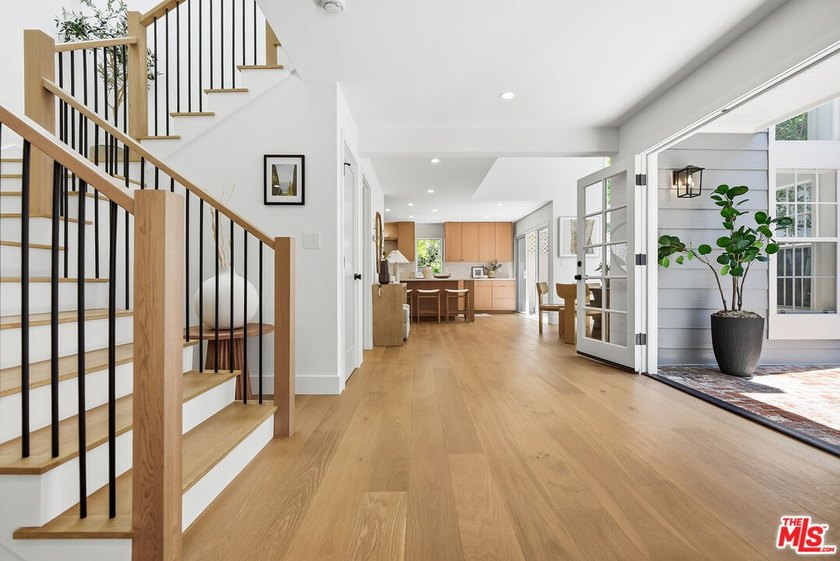 Elevate to the best of Marina living in this extensively - Beach Townhome/Townhouse for sale in Marina Del Rey, California on Beachhouse.com
