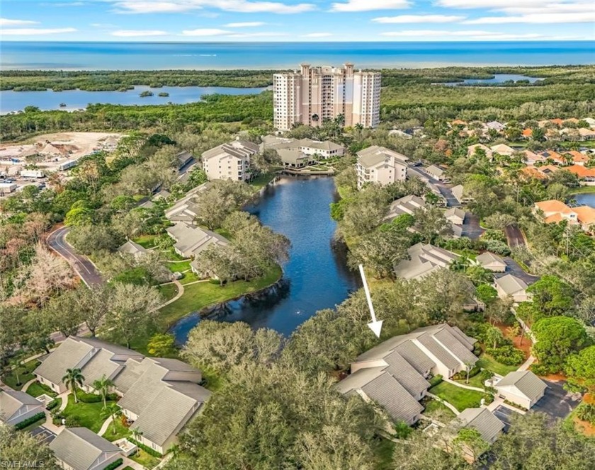 Exquisite 2 bed, 2 bath lakefront villa in Arbor Trace - a - Beach Home for sale in Naples, Florida on Beachhouse.com
