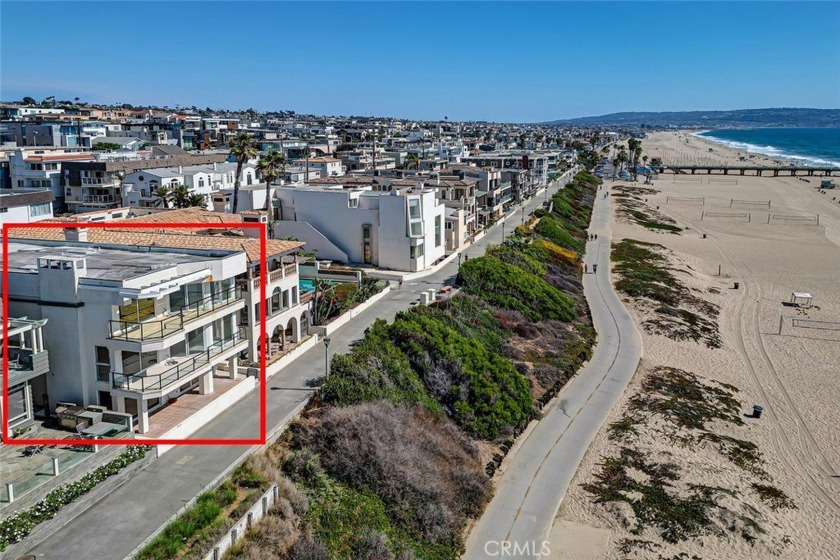 Introducing 1508 The Strand, situated in one of the most idyllic - Beach Home for sale in Manhattan Beach, California on Beachhouse.com