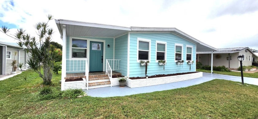 Discover the lifestyle you deserve in this exquisite 2-bedroom - Beach Home for sale in Sarasota, Florida on Beachhouse.com