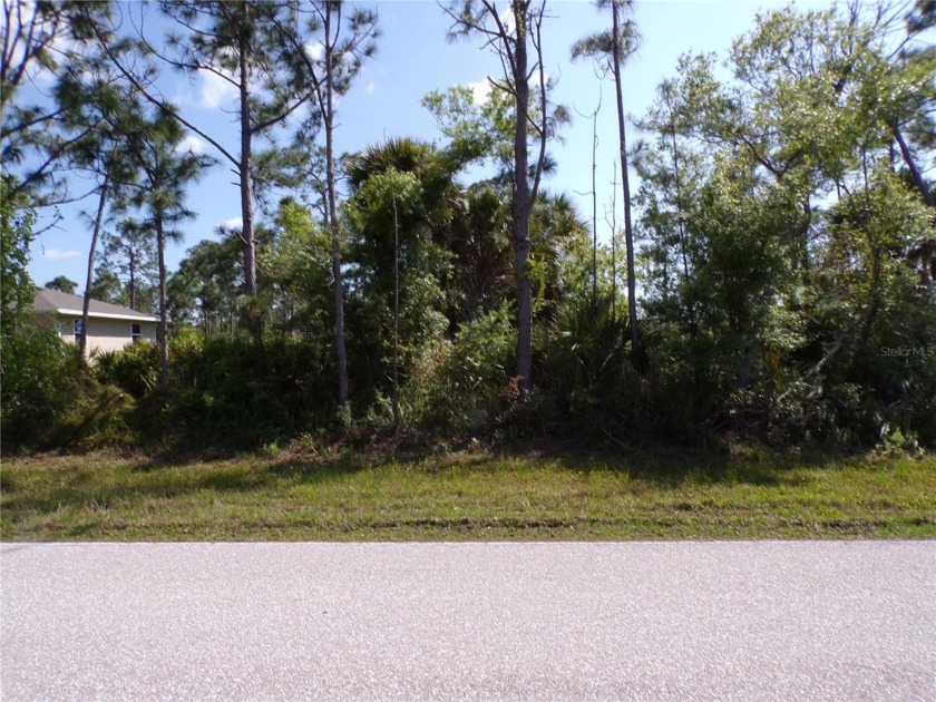 This lot is on a quiet street that would be a great place to - Beach Lot for sale in Port Charlotte, Florida on Beachhouse.com