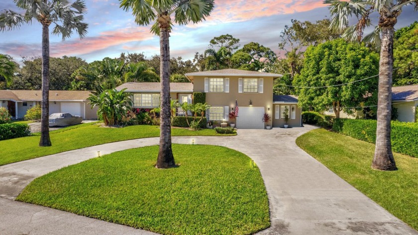 Discover this beautiful 4BR, 2.5 BA pool home in the highly - Beach Home for sale in Palm Beach Gardens, Florida on Beachhouse.com