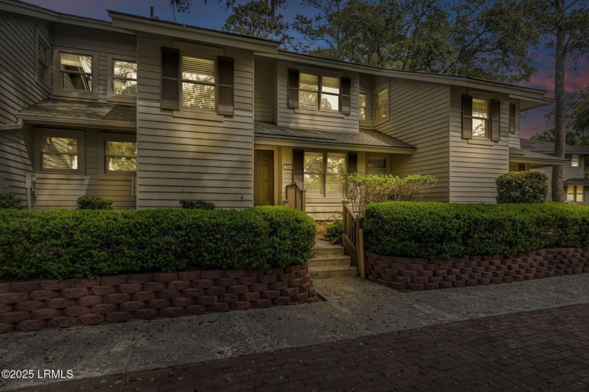 Coastal Retreat! A rare opportunity to own a deeded quartershare - Beach Townhome/Townhouse for sale in Hilton Head Island, South Carolina on Beachhouse.com