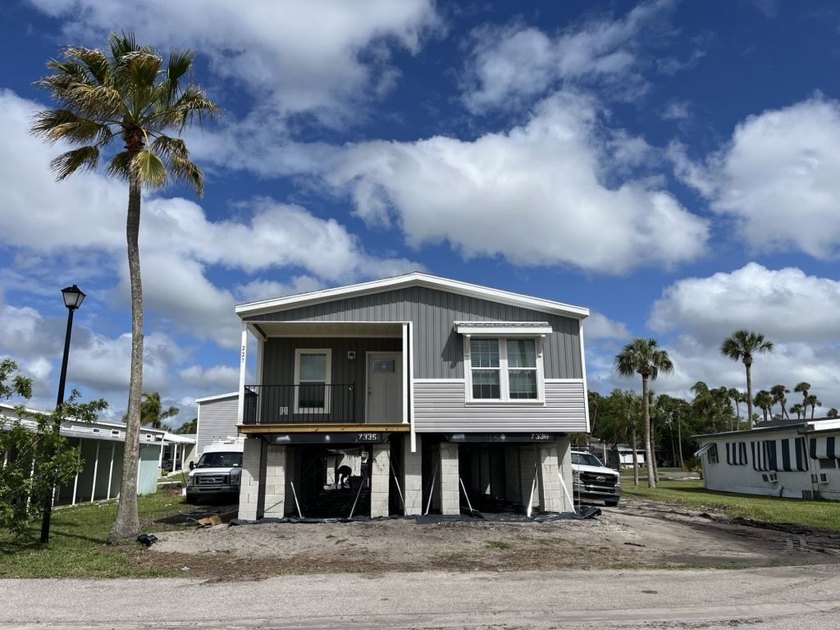 Welcome to Colony Cove, a 55+ age-qualified, active, and vibrant - Beach Home for sale in Ellenton, Florida on Beachhouse.com