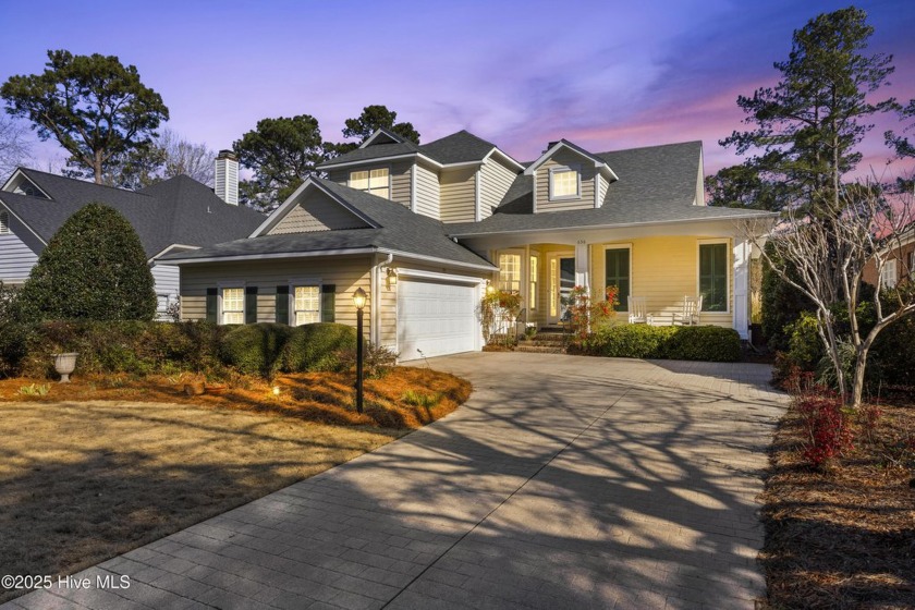 Nestled along the 7th fairway of the renowned Tom Fazio-designed - Beach Home for sale in Wilmington, North Carolina on Beachhouse.com