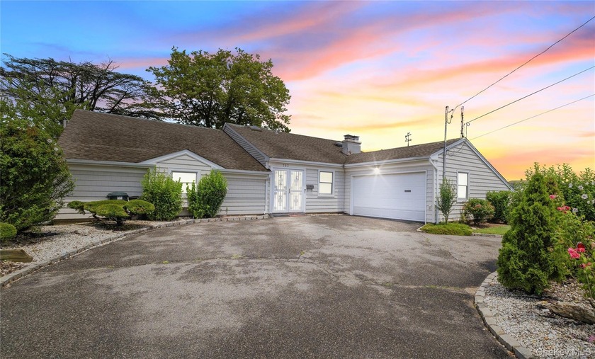 Welcome to this Renovated 4 Bedroom 3 Bathroom Waterfront Ranch - Beach Home for sale in Oceanside, New York on Beachhouse.com