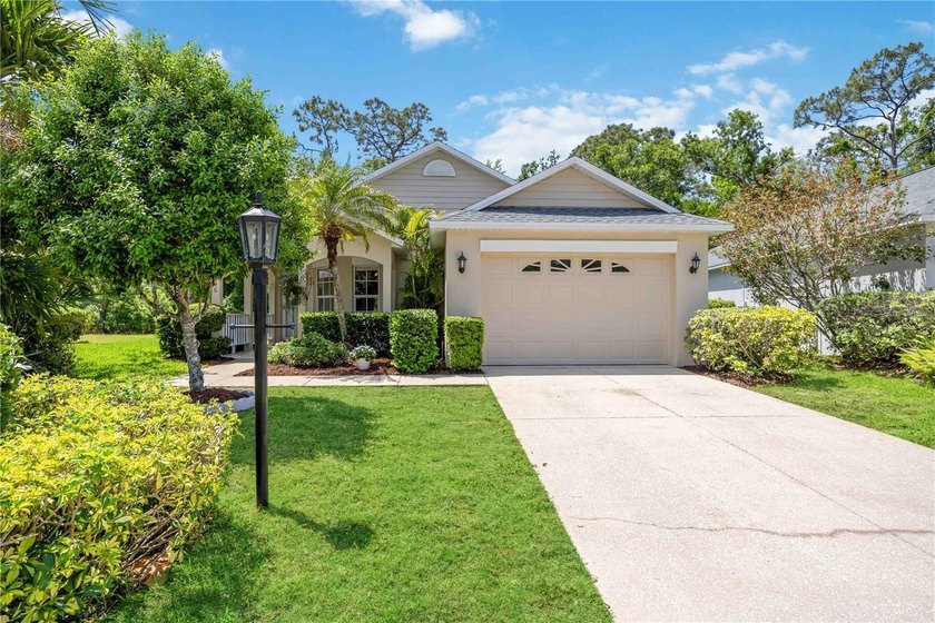 One or more photo(s) has been virtually staged. Welcome to this - Beach Home for sale in Lakewood Ranch, Florida on Beachhouse.com