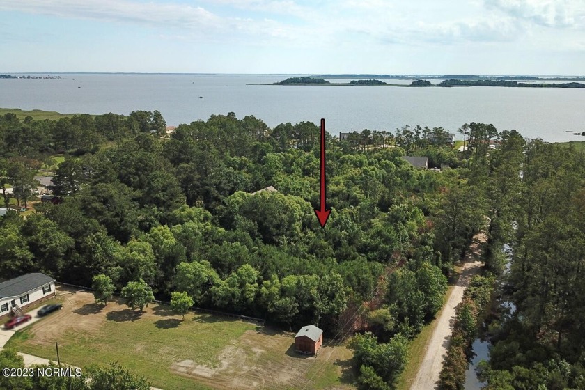 Large canalfront lot with water access to Currituck Sound.  With - Beach Lot for sale in Barco, North Carolina on Beachhouse.com