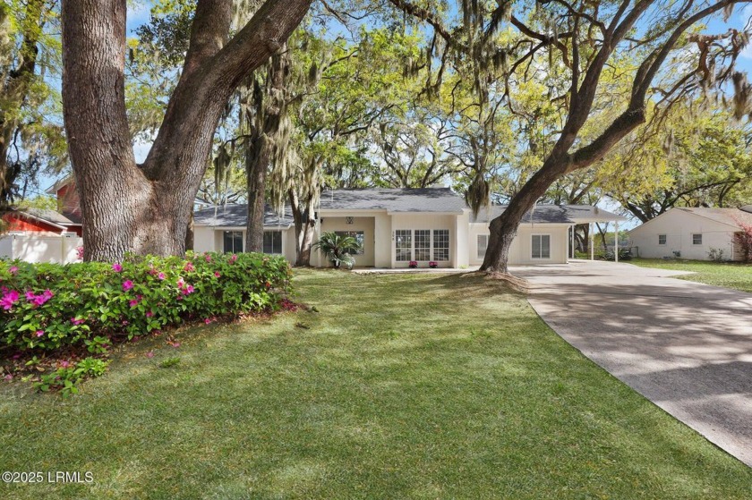 Welcome to 398 Broad River Drive, your Lowcountry retreat with - Beach Home for sale in Beaufort, South Carolina on Beachhouse.com