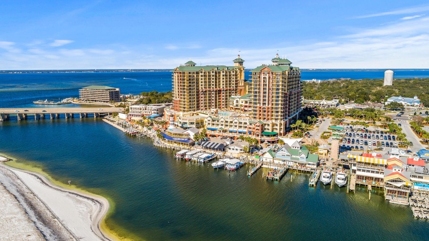 ***RENTAL INCOME OVER $13,500*** ------ VERY RARE CHANCE TO - Beach Condo for sale in Destin, Florida on Beachhouse.com