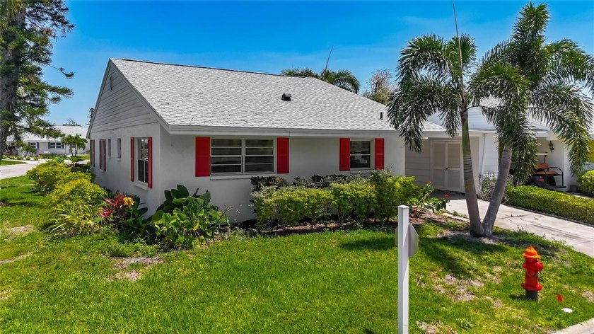 One or more photo(s) has been virtually staged. Unusual Price - Beach Home for sale in Bradenton, Florida on Beachhouse.com