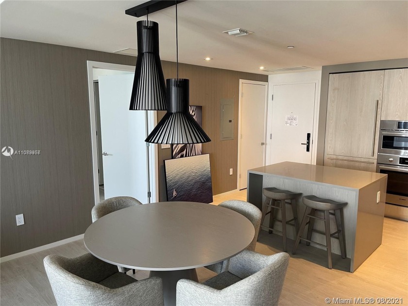 Live or invest in this 2 bed 2 bath unit in a brand new luxury - Beach Condo for sale in Hollywood, Florida on Beachhouse.com