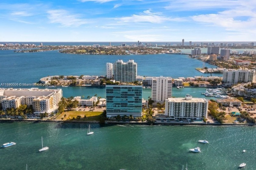 BREATHTAKING DIRECT BAY VIEWS FROM EVERY WINDOW OF THIS CORNER - Beach Condo for sale in North Bay Village, Florida on Beachhouse.com