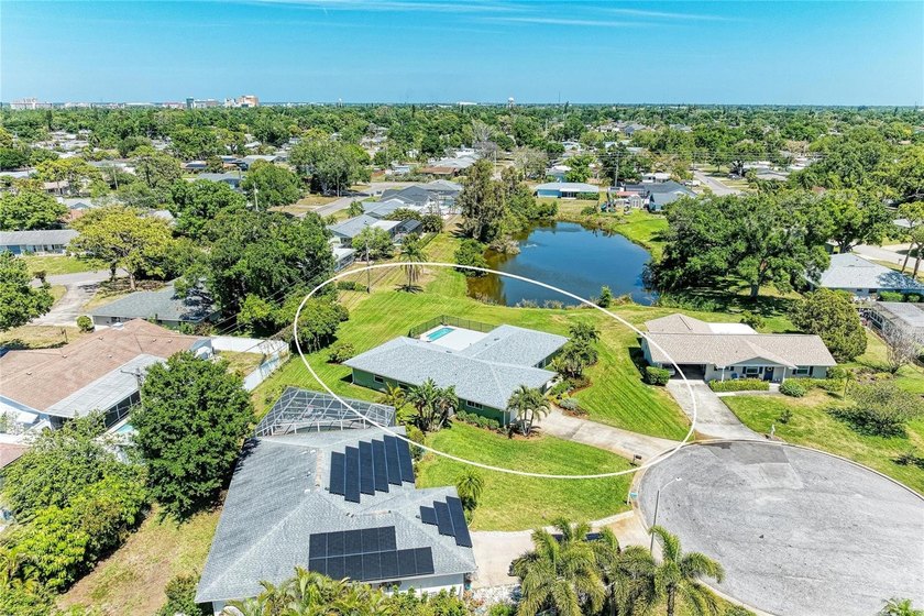 Under contract-accepting backup offers. PRACTICALLY PERFECT - Beach Home for sale in Bradenton, Florida on Beachhouse.com
