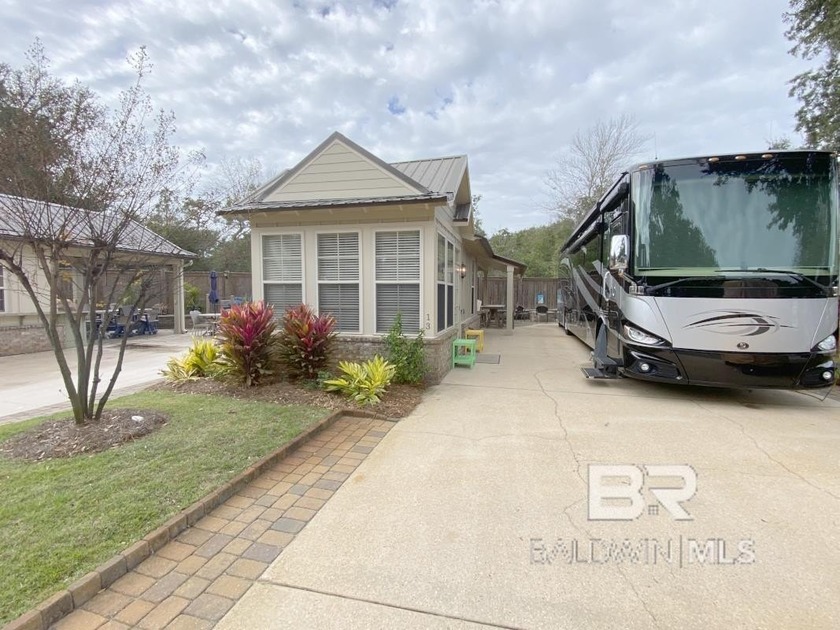 Heritage Motor Coach Resort is a luxury Class A motorcoach - Beach Home for sale in Orange Beach, Alabama on Beachhouse.com