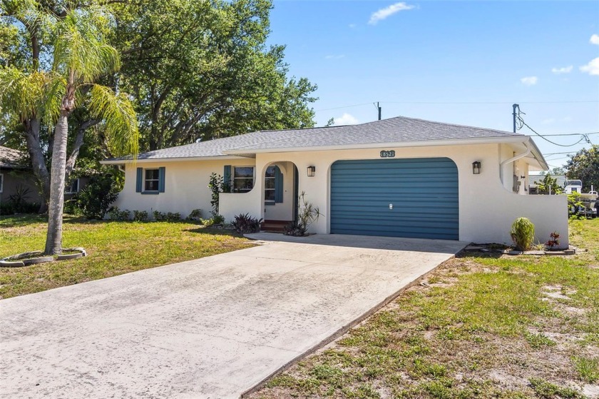 No visible storm damage. Welcome to this delightful two-bedroom - Beach Home for sale in Port Charlotte, Florida on Beachhouse.com