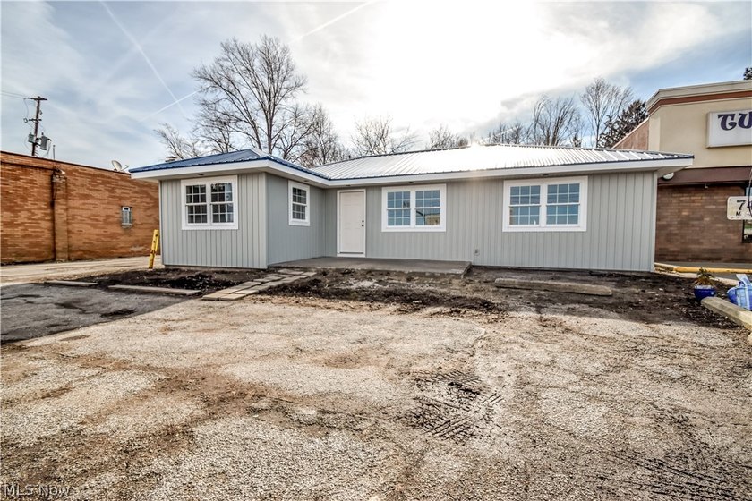 Completely updated from top to bottom, this high-visibility - Beach Commercial for sale in Mentor, Ohio on Beachhouse.com