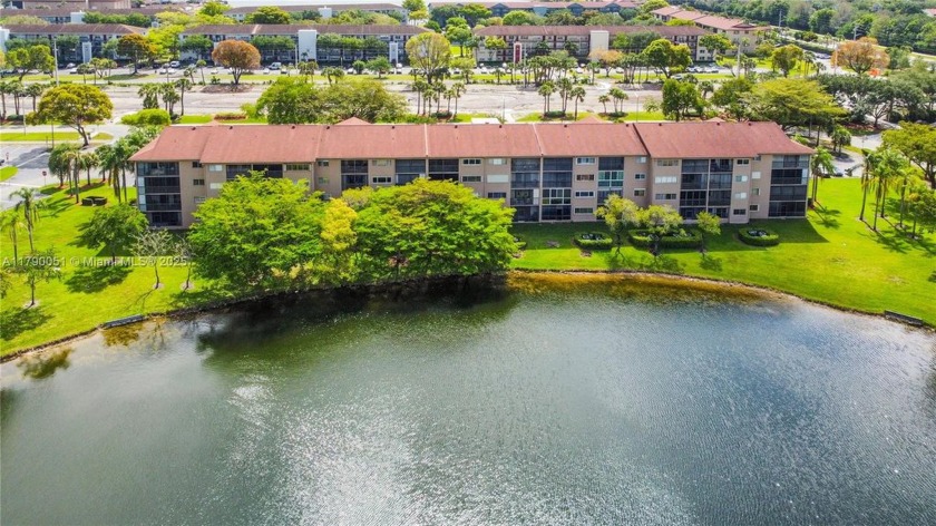 Welcome to Century Village - a 55+ community in the heart of - Beach Condo for sale in Pembroke Pines, Florida on Beachhouse.com