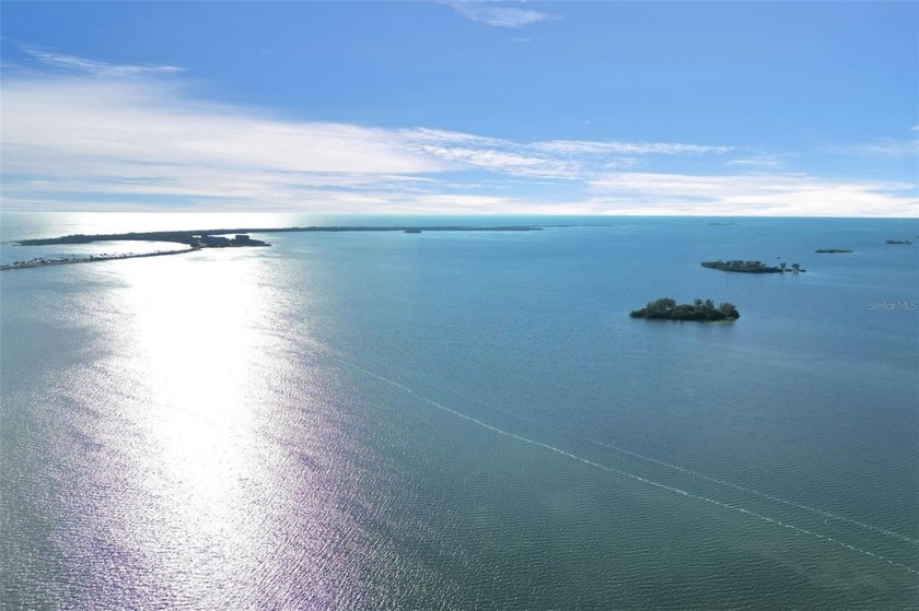 It starts with the view. Panoramic, wide-open water views that - Beach Condo for sale in Dunedin, Florida on Beachhouse.com