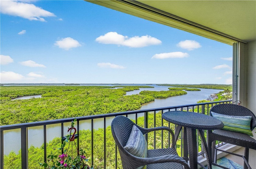 Wake up to breathtaking sunrises over the Atlantic from your - Beach Condo for sale in Hutchinson Island, Florida on Beachhouse.com