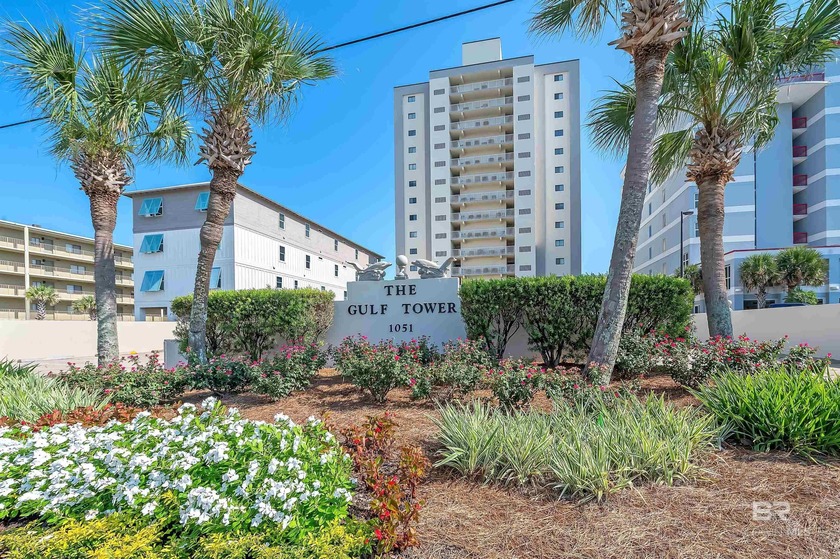 Fantastic GULF FRONT 2 bedroom 2 bathroom unit located on West - Beach Home for sale in Gulf Shores, Alabama on Beachhouse.com