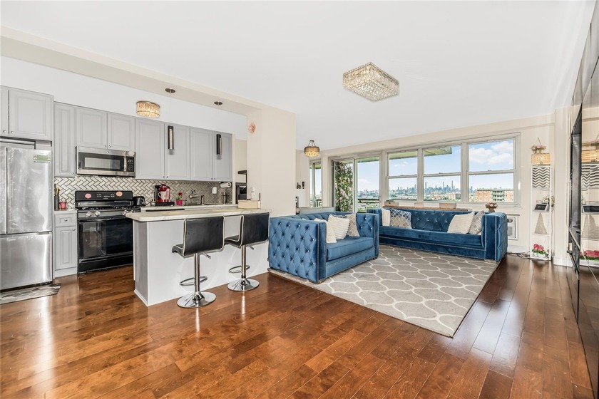 Great Opportunity to own this gorgeous 2 Bedroom 1 Bath co op - Beach Home for sale in Bronx, New York on Beachhouse.com