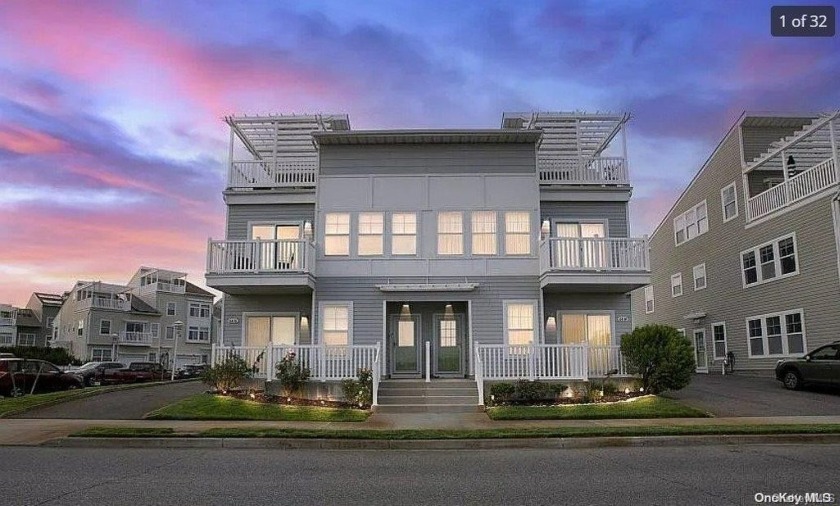 3 STORY 3084 SQ. FT. 5 BEDROOM 4 FULL BATHROOM  WITH WATER VIEWS - Beach Home for sale in Arverne, New York on Beachhouse.com