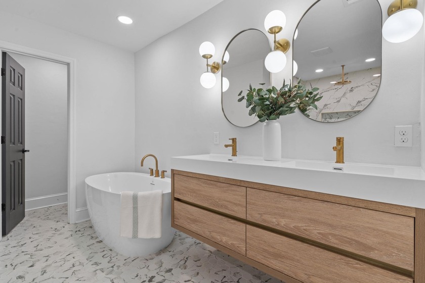 Welcome to *Exquisite Estates,* a like-new community redesigned - Beach Home for sale in Tallahassee, Florida on Beachhouse.com