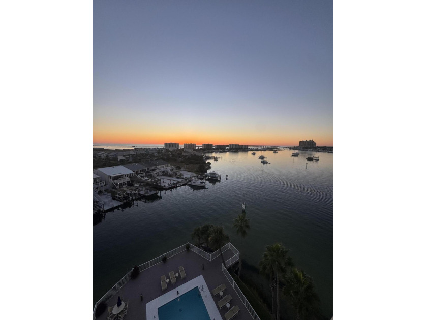 Entered for Comp Purposes Only - Beach Condo for sale in Destin, Florida on Beachhouse.com