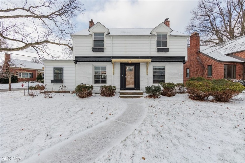 Welcome to 18429 High Parkway, a beautifully renovated 3 bedroom - Beach Home for sale in Rocky River, Ohio on Beachhouse.com