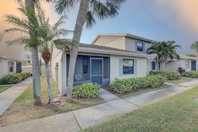 Under contract-accepting backup offers. Welcome to your TURNKEY - Beach Home for sale in Largo, Florida on Beachhouse.com