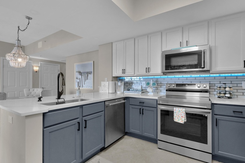 Beautiful 9th Floor unit with a great view of the pool and gulf - Beach Condo for sale in Destin, Florida on Beachhouse.com