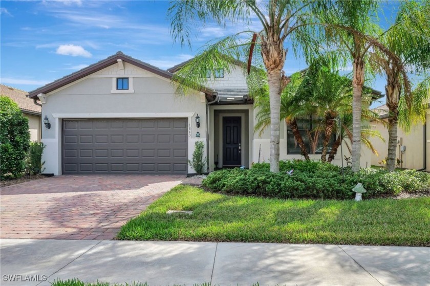 PRICE REDUCED! Welcome to your perfect oasis in the gated - Beach Home for sale in Fort Myers, Florida on Beachhouse.com