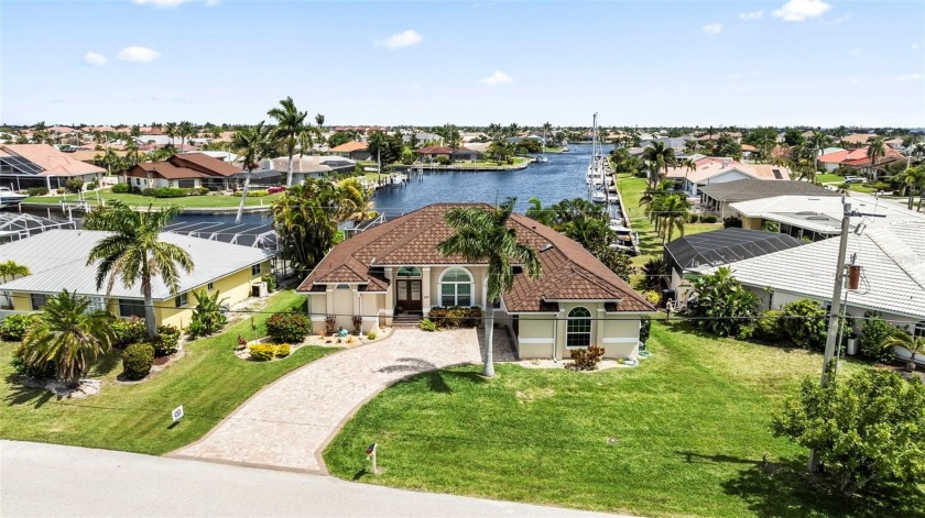 *Honey, Come Look at the Price Reduction on This Magnificent 3bd - Beach Home for sale in Punta Gorda, Florida on Beachhouse.com