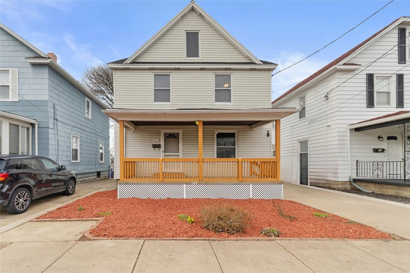 Beautifully updated 4-bedroom home combining modern comfort with - Beach Home for sale in Erie, Pennsylvania on Beachhouse.com