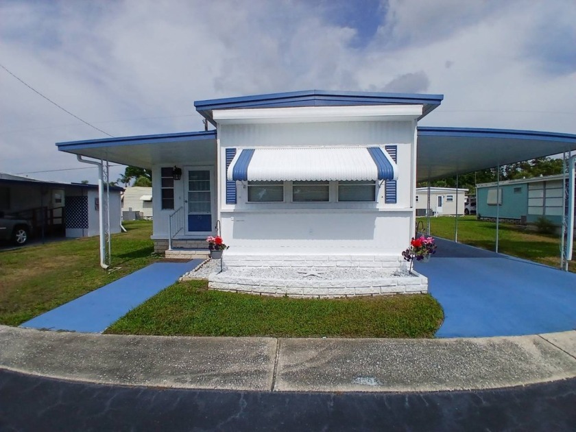 Close to Indian Rocks Beach!! Two bedrooms one bath beautifully - Beach Home for sale in Largo, Florida on Beachhouse.com